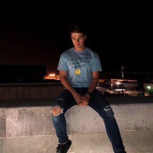 Meet your Posher, Justin